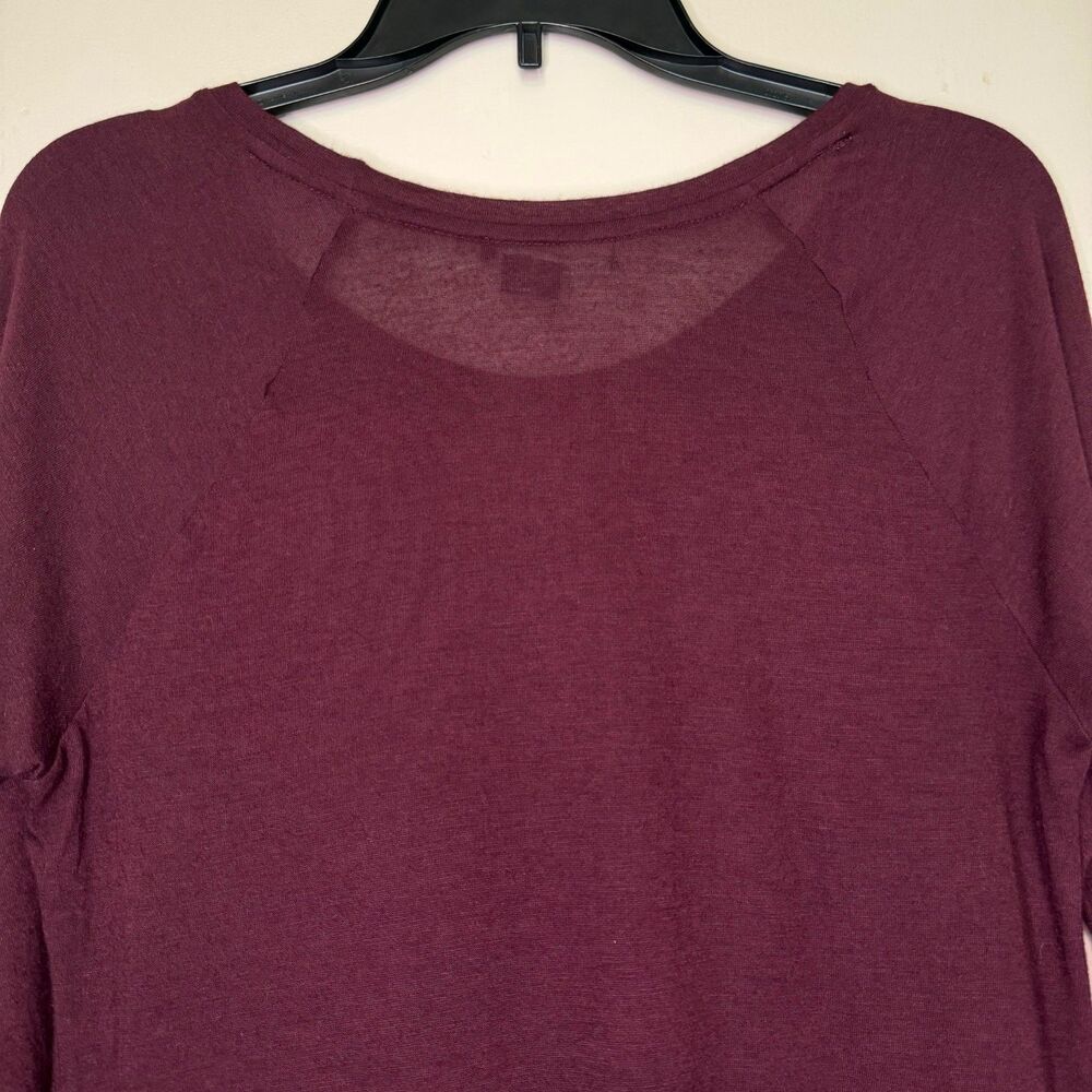 VINCE woman's size medium M Made in USA soft stretch long sleeve classic top - Picture 4 of 10